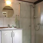 Three-bedroom In Ferienhaus *