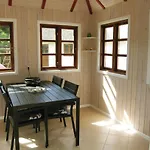 Three-bedroom In Ferienhaus *