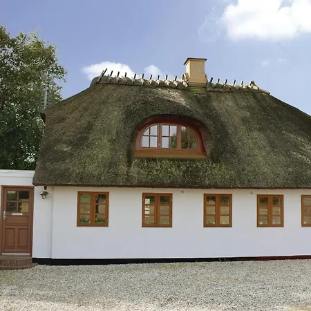 Three-bedroom In Vakantiehuis