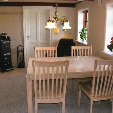 Three-bedroom In Vakantiehuis