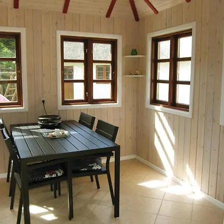 Three-bedroom In Tatil Evi *